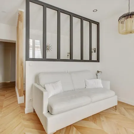 Apartment 4-star For 4, 10 Mn From Champs-elysees *